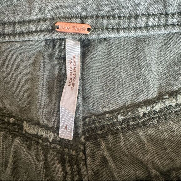 Free People Great Expectations Lace Shorts Olive Green Size 4 Button Fly Shorts - Picture 7 of 9